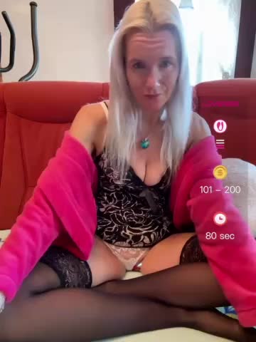 SexyBella41 Webcam Chat October 24, 2026