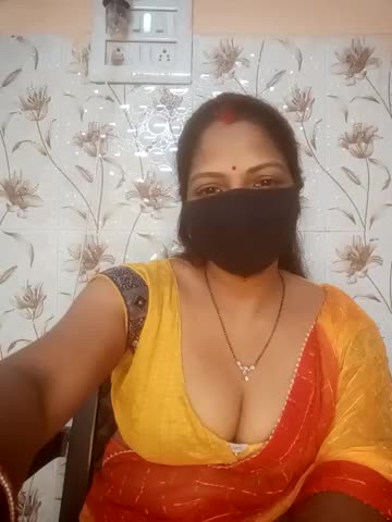 Pooja-121 Webcam Chat October 24, 2026