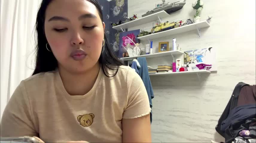 MiliBella Webcam Chat October 24, 2026