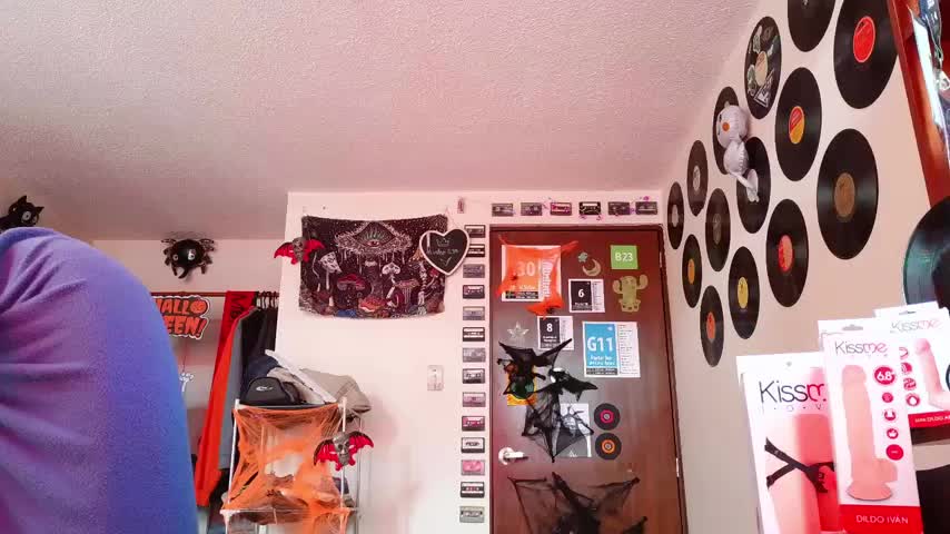 Rossiee_huntt Webcam Chat October 24, 2026