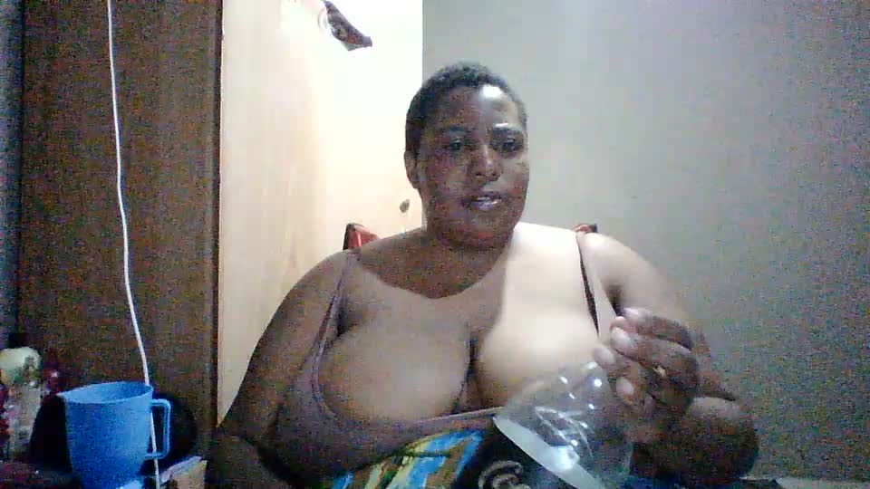 bustyboobs27 Webcam Chat October 24, 2026