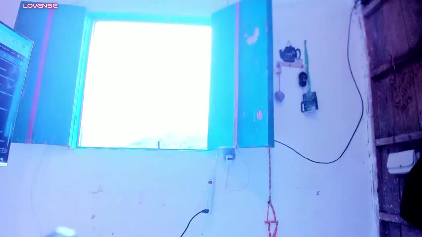 YlecyLeon Webcam Chat October 24, 2026