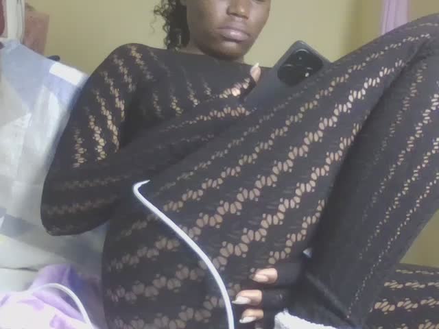 sexy_dee254 Webcam Chat October 24, 2026