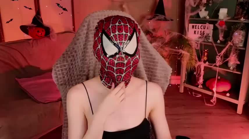 KiraTemptt Webcam Chat October 24, 2026