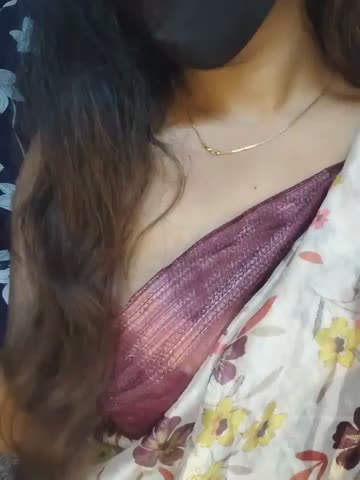 sruthi_saucy Webcam Chat October 24, 2026