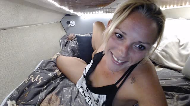 Doucelouve9 Webcam Chat October 24, 2026