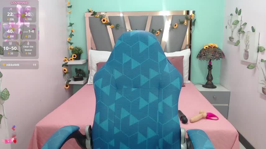 scarlett_lux_ Webcam Chat October 24, 2026