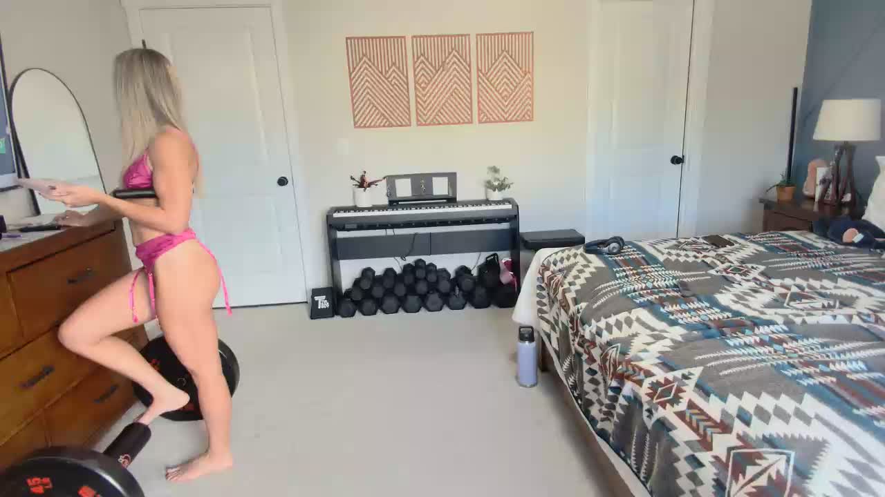 xxyourgirlblair Webcam Chat October 24, 2026