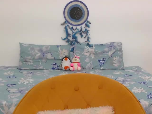 yours-ishu Webcam Chat October 24, 2026