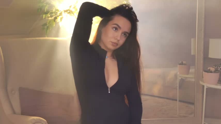 CamilaCharming Webcam Chat October 24, 2026