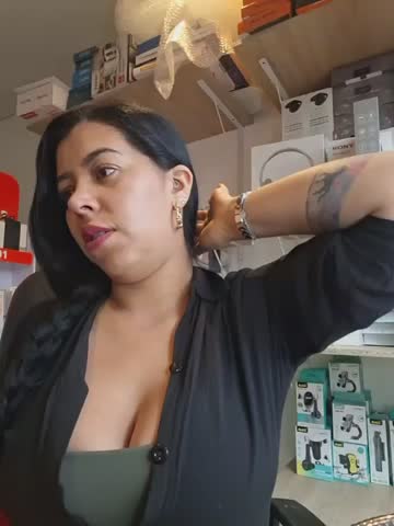 Luianna Webcam Chat October 24, 2026
