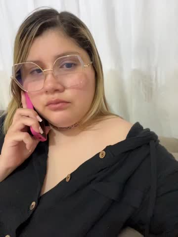 VioletaVelvet Webcam Chat October 24, 2026