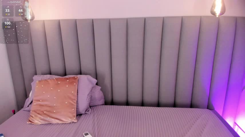 Leamonroe__ Webcam Chat October 24, 2026