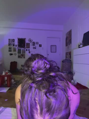 LittleHannaa_ Webcam Star October 25, 2026