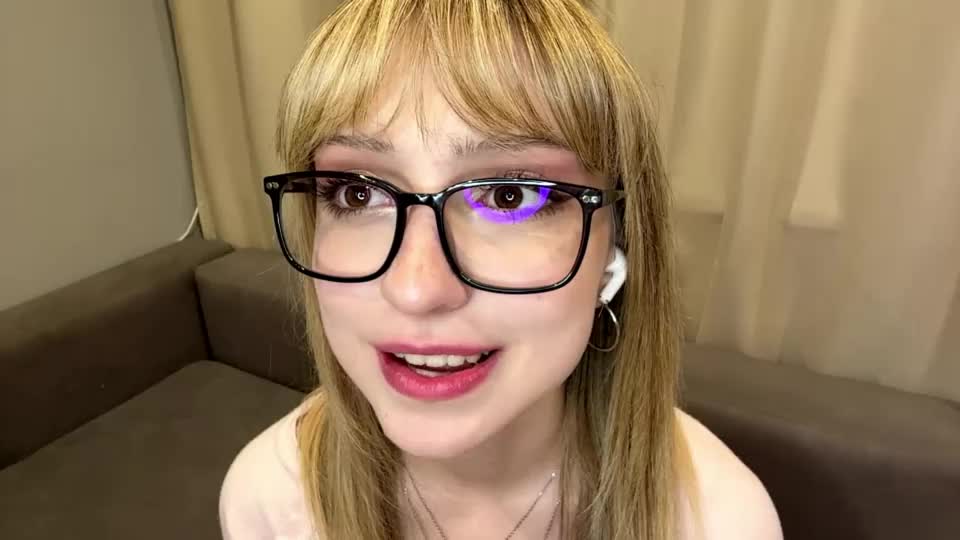 carlyntrembly Webcam Chat October 24, 2026
