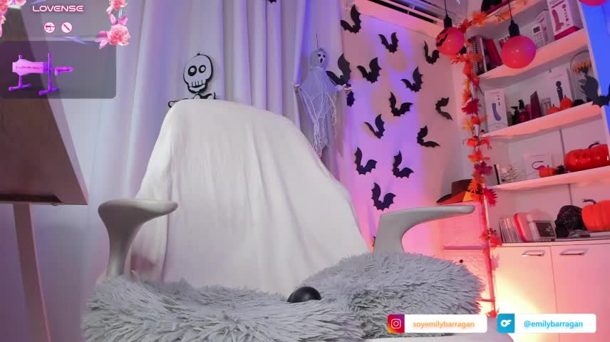 EmilyBarragan_ Webcam Chat October 25, 2026