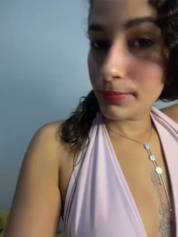 Luana_264 Webcam Chat October 25, 2026