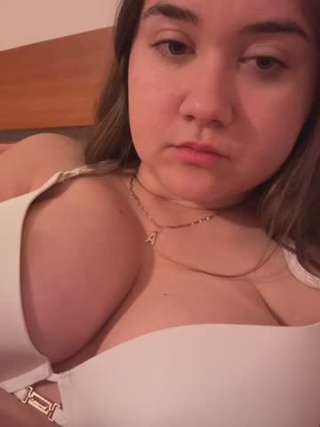 studentdeuyaaa Webcam Chat October 25, 2026