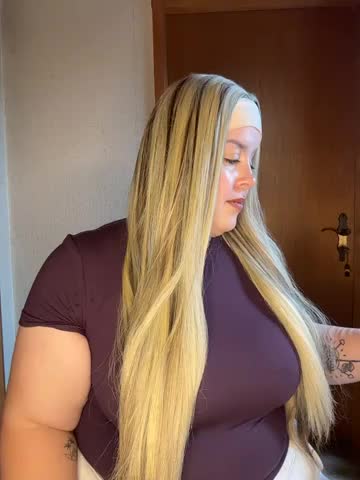 AmberMiller_official Webcam Chat October 25, 2026