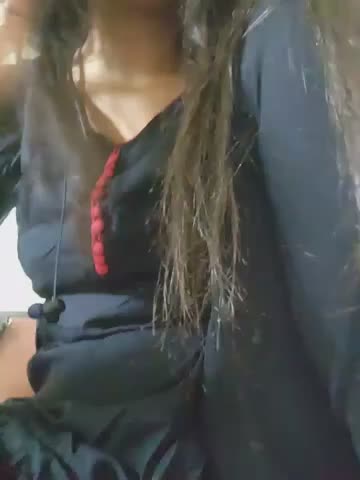 CuteSarikaLIVE Webcam Star October 25, 2026
