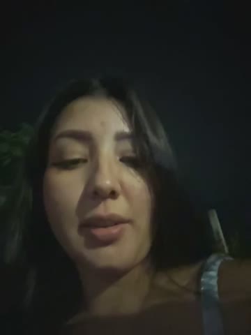 licky_lu Webcam Chat October 25, 2026