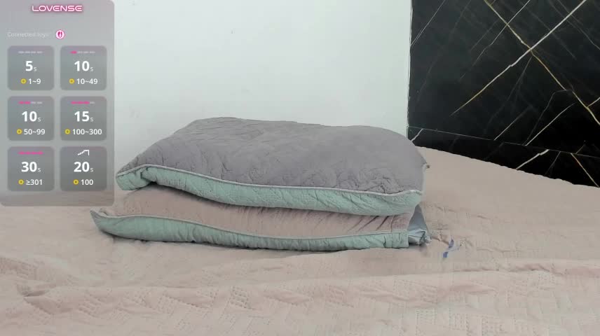Juliana_Russ Webcam Star October 25, 2026
