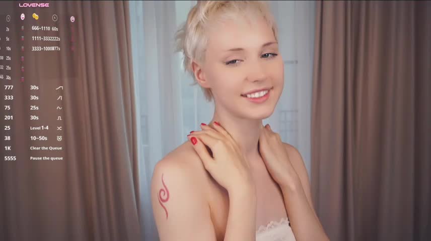 HattieSkay Webcam Star October 25, 2026
