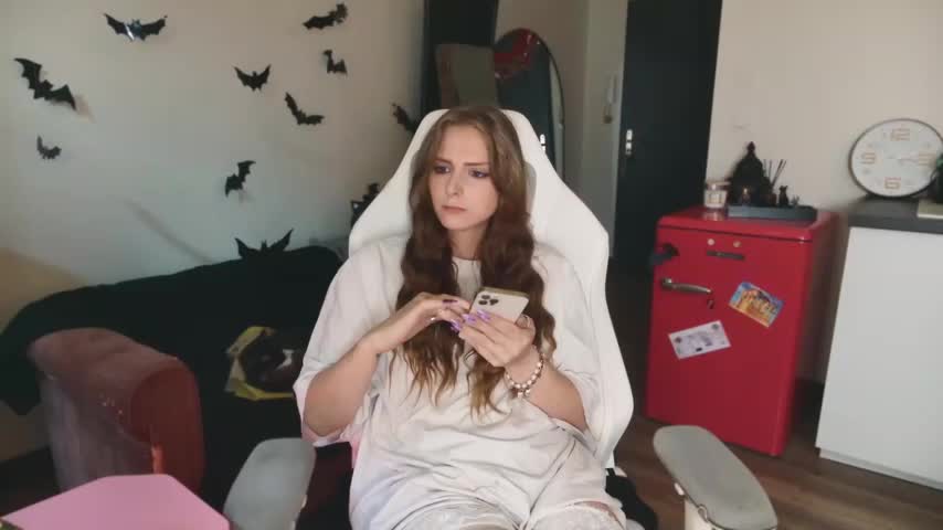 Celeste_Off Webcam Chat October 25, 2026
