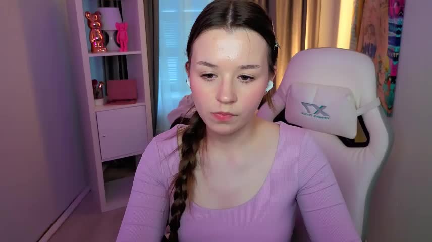 RileyBloomss Webcam Chat October 25, 2026