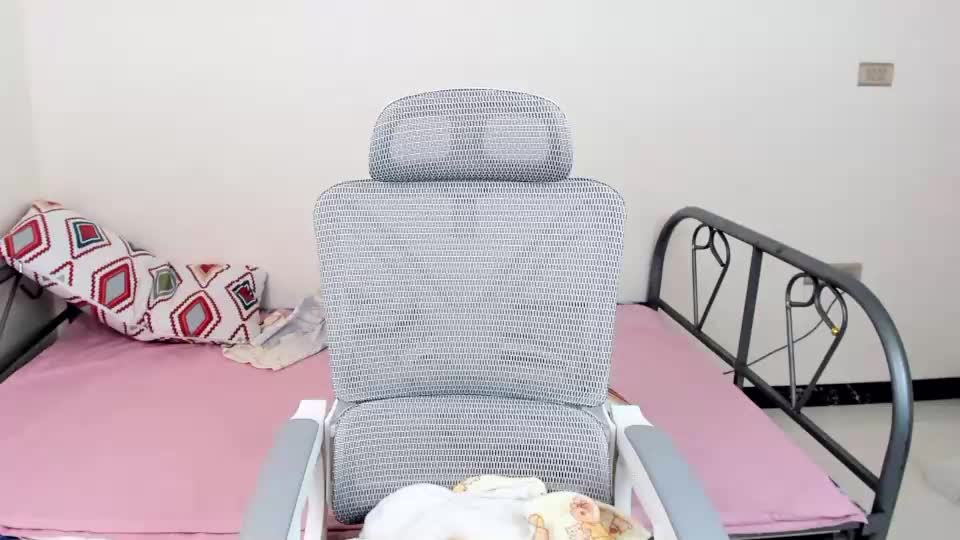 sakimaia Webcam Star October 25, 2026