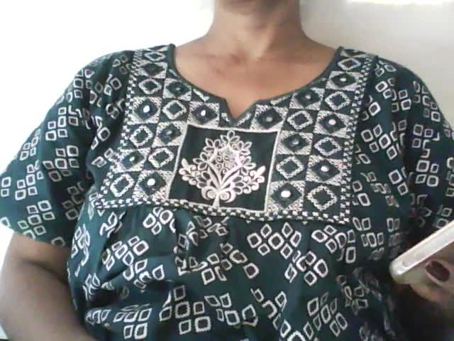 tara-gupta1 Webcam Chat October 25, 2026