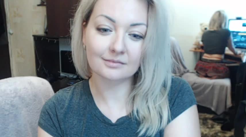LuckyShot Webcam Star October 25, 2026