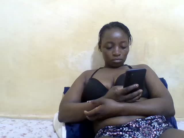 SWEET-ELLENA Webcam Star October 25, 2026