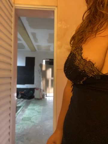 Chloe_Leaozinho Webcam Star October 25, 2026