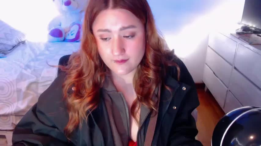 luna_palmerau Webcam Chat October 25, 2026