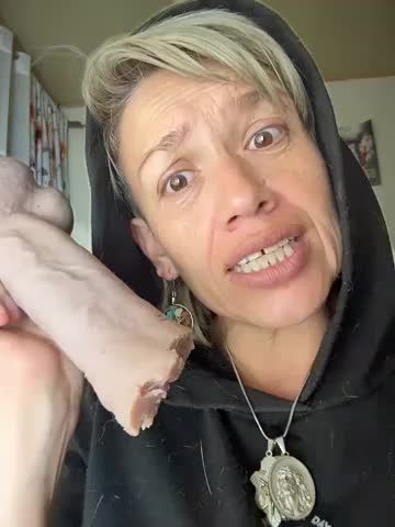 MARILYNKOVANOVA Webcam Chat October 25, 2026