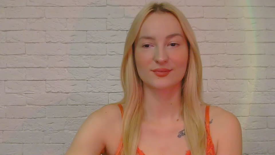 Alice_Sweet_01 Webcam Chat October 25, 2026