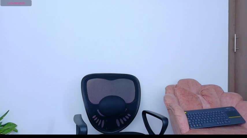 LunaraVelvett Webcam Chat October 25, 2026