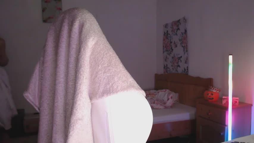 missyalis Webcam Chat October 25, 2026