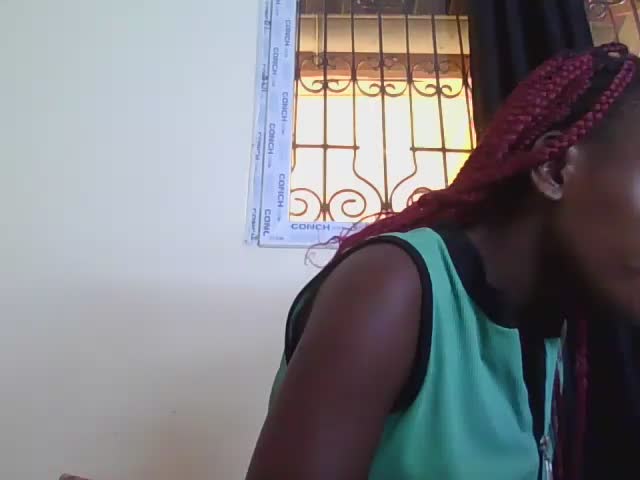 Petite_sexxy2 Webcam Chat October 25, 2026