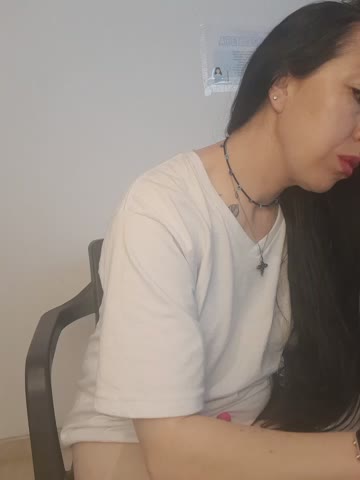 cherryvioletof Webcam Chat October 25, 2026