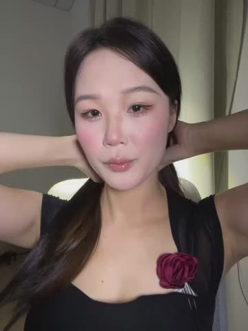 momo-1314 Webcam Chat October 25, 2026