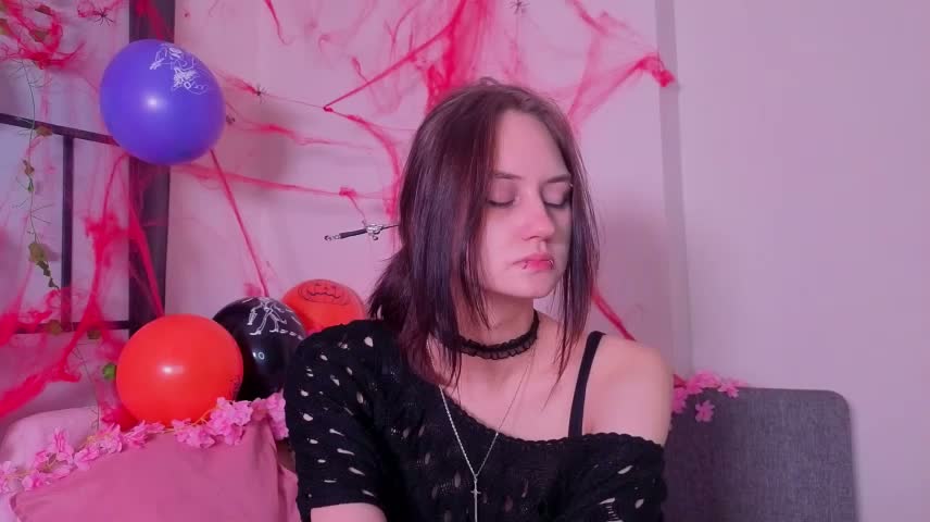 MacieMcmurtrey Webcam Chat October 25, 2026
