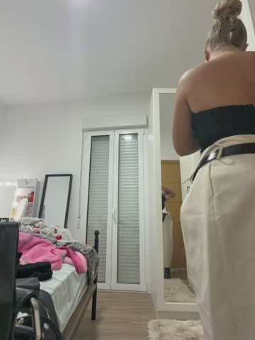 noraheavenxo Webcam Chat October 25, 2026