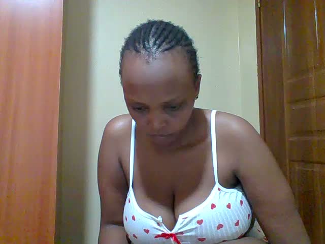 Sexxy-Shie Webcam Star October 25, 2026
