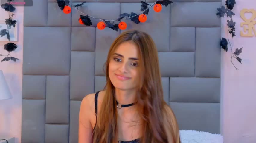 Ariaa_Collins Webcam Chat October 25, 2026