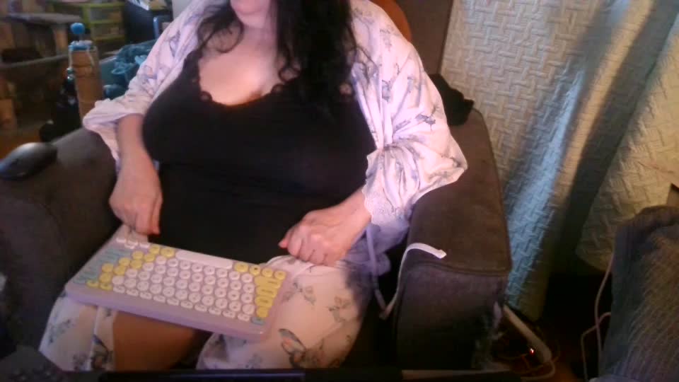 shadowdashlyla Webcam Chat October 25, 2026