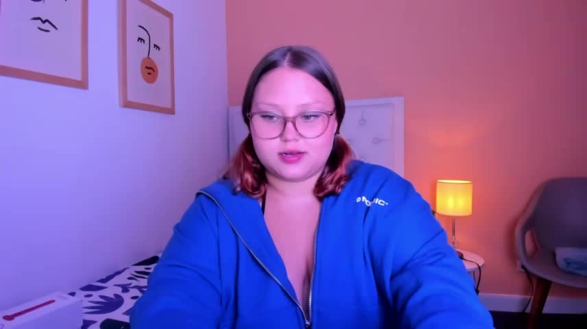 YuliCardona_ Webcam Chat October 25, 2026