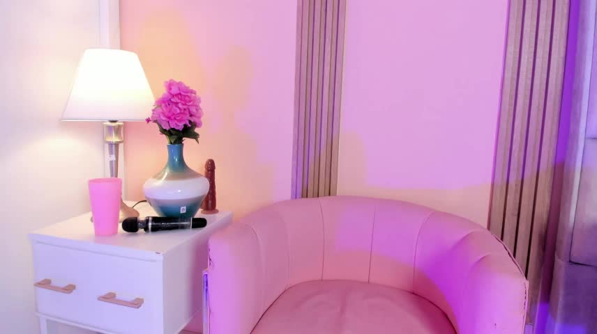 LadyMya_18 Webcam Star October 25, 2026