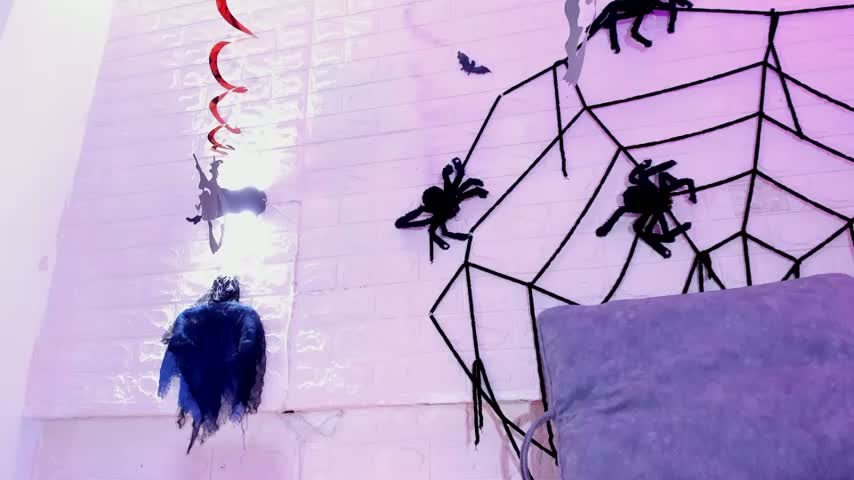 Valeria_noir Webcam Star October 25, 2026